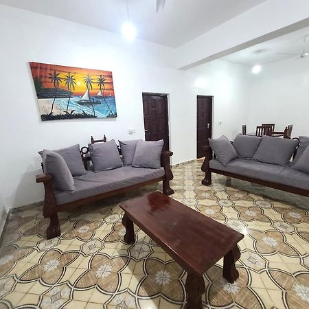 Delicious House, Watamu, 2-Bedroom With Secure Compound Free Parking And Wifi Экстерьер фото